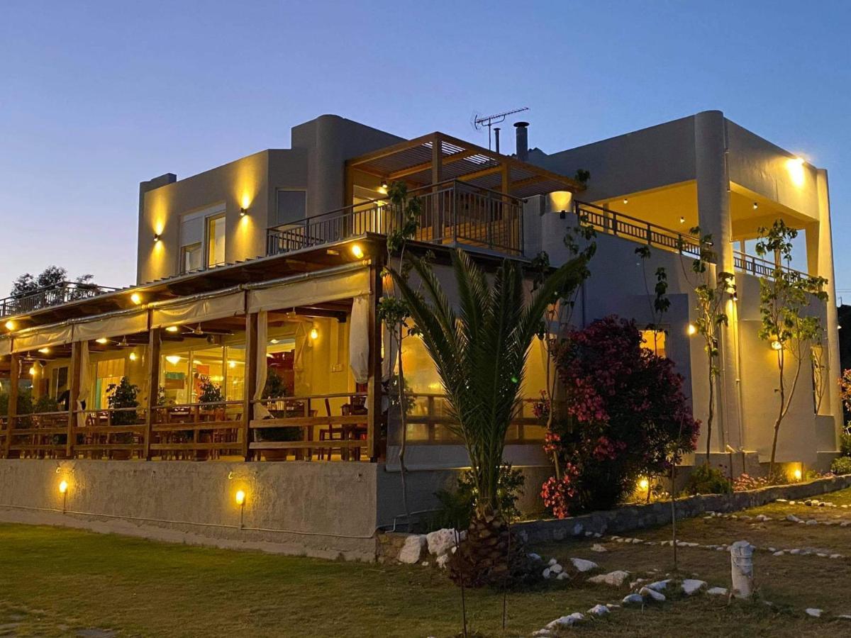 Houmas Apartments Yialos Exteriér fotografie
